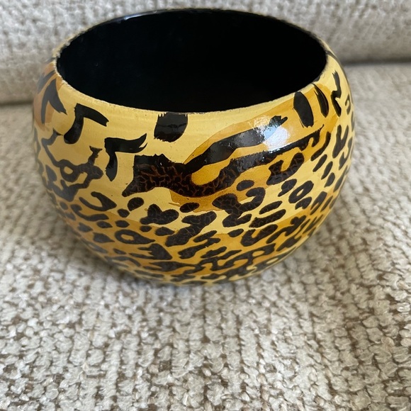 Leopard Print Yellow Bangle Bracelet - Picture 7 of 9